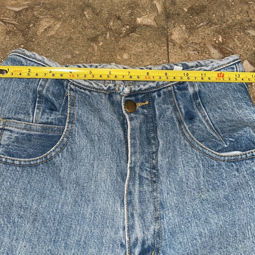 Vintage Paris Blues high waisted jeans sz 9 (juniors) EUC!! - Picture 13 of 14